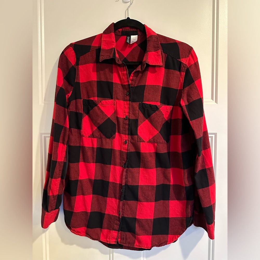 H&M Buffalo Plaid Button Down Shirt